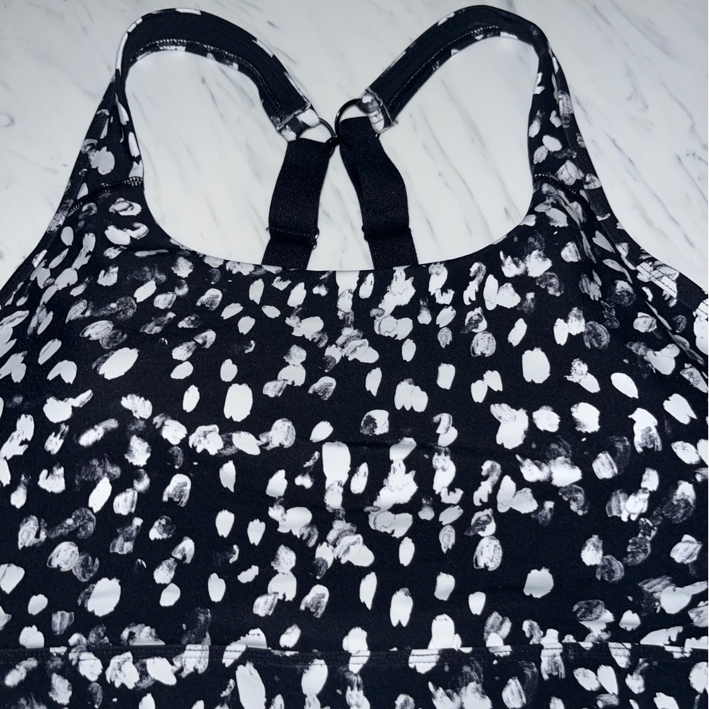 Lorna jane compress & compact sports bra white black fierce print xxl new nwt - Picture 3 of 4